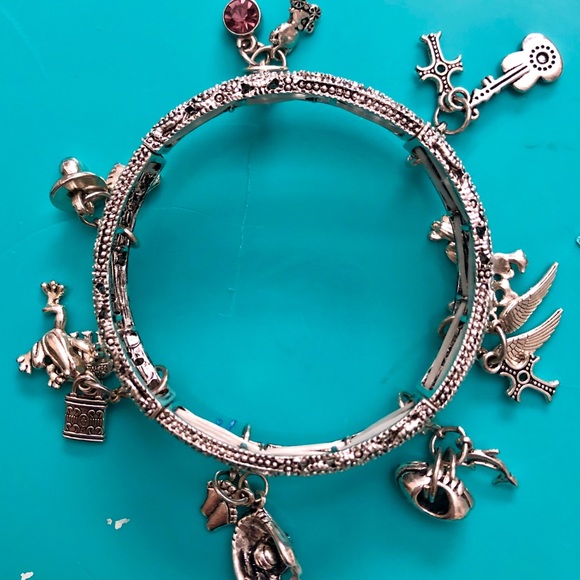Charm bracelet - Picture 8 of 8